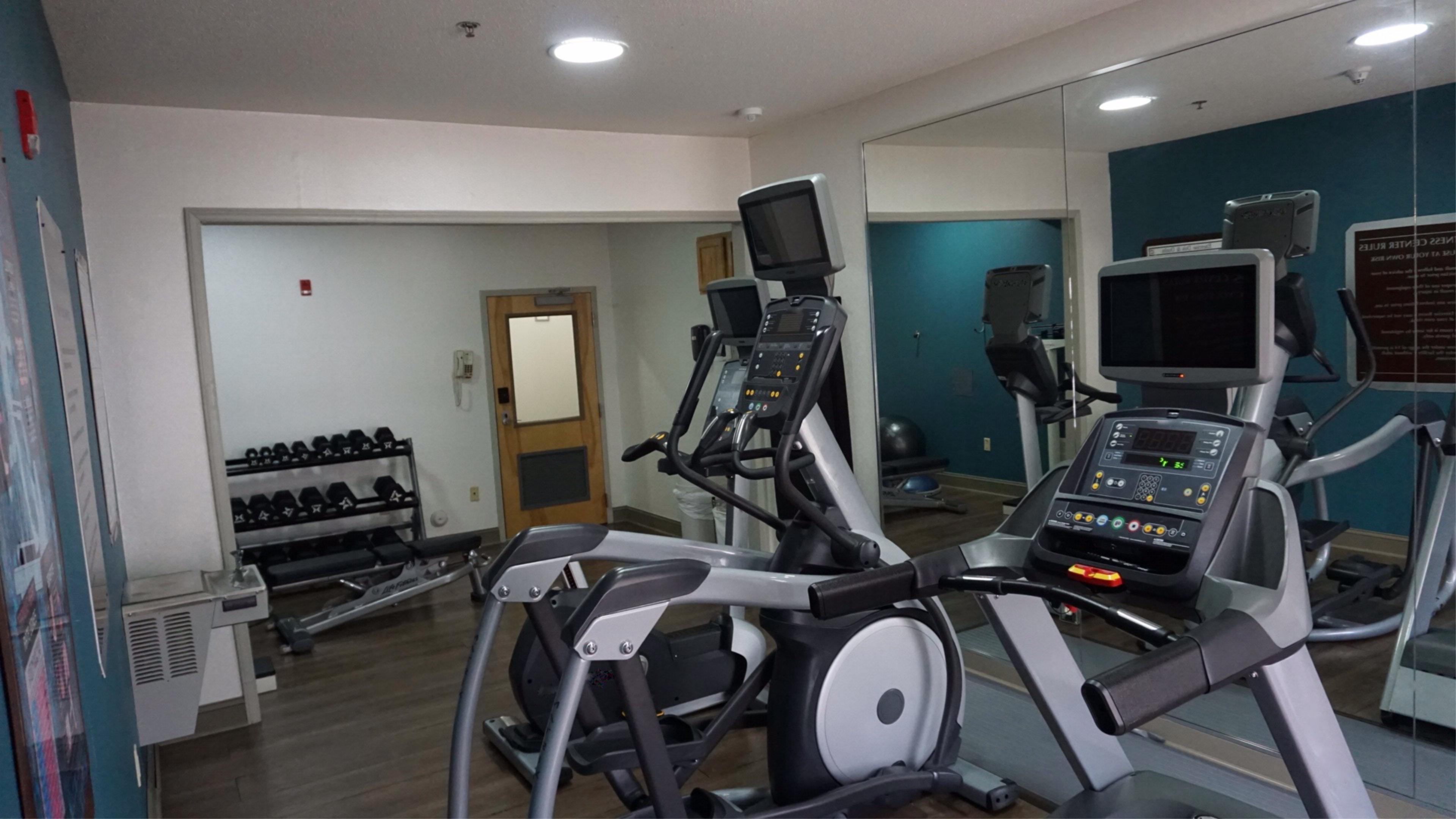 Holiday Inn Express Hotel & Suites Greensboro-East By Ihg Eksteriør bilde
