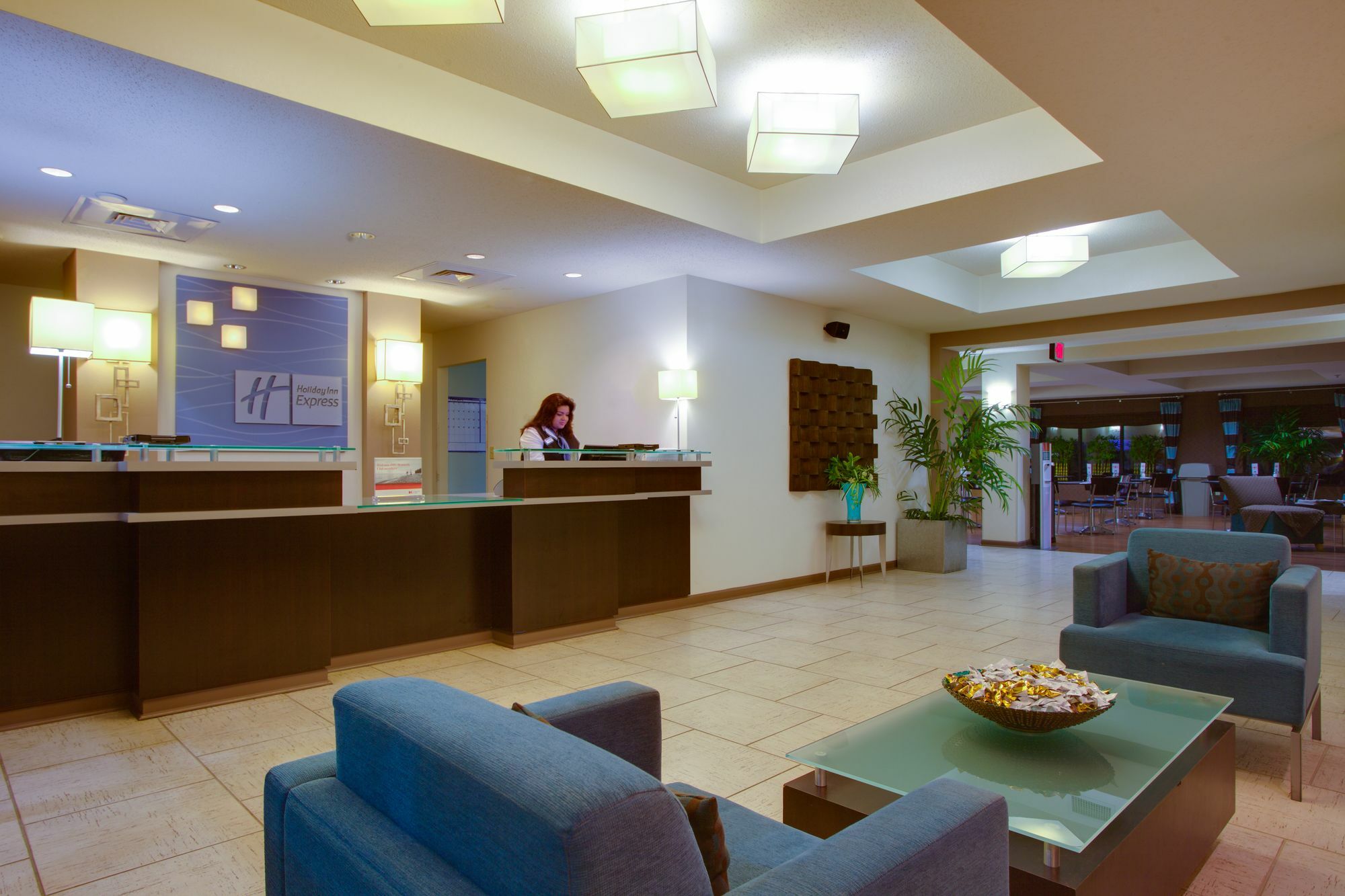 Holiday Inn Express Hotel & Suites Greensboro-East By Ihg Eksteriør bilde